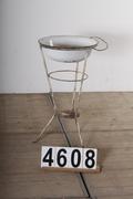 Industrial  vintage style Vintage tub on standard in metal, european 1960