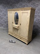 style Antique pine cabinet/wardrobe with mirror  in Glass/wood, European