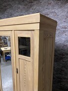 style Antique pine cabinet/wardrobe with mirror  in Wood/glass, European