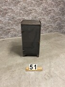 style Industrial retro vintage cabinet in Metal, European