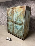style Industrial retro vintage cabinet in Metal, European