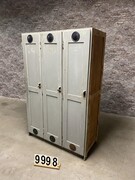 style Industrial retro vintage cabinet/locker in wood/metal