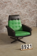 style Industrial retro vintage chair  in Leather, European