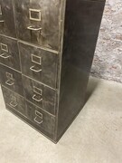 style Industrial retro vintage chest of drawers  in Metal, European