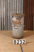 style Industrial retro vintage garbage can in Metal