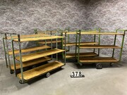 style Industrial retro vintage rack in wood/metal, European