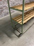 style Industrial retro vintage rack/trolley in wood/metal, European