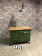 style Industrial retro vintage workbench/desk/sidetable in wood/metal, European