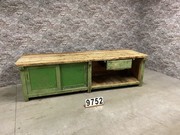 style Industrial retro vintage workbench/desk/sidetable in wood, European