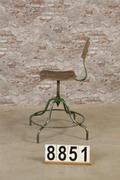 style Industrial vintage chair/stool in wood/metal, European