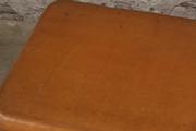 style Industrial vintage gym leather bank in Leather/wood/metal, European
