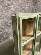 style Industrial vintage showcase in Glass/wood, European