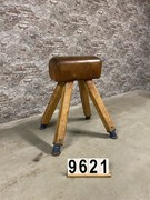style Retro vintage gymbuck in Leather/wood, European