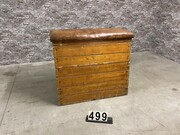 style Vintage gymnastics cabinet  in Wood/leather 20th century